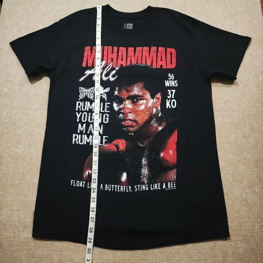 Muhammad Ali Short Sleeve Graphic T-Shirt -R - Picture 4 of 5